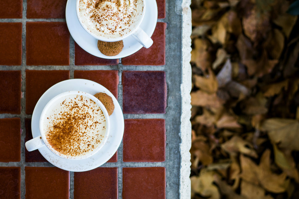 Pumpkin Spice Latte – Så gör du höstens populäraste dryck hemma